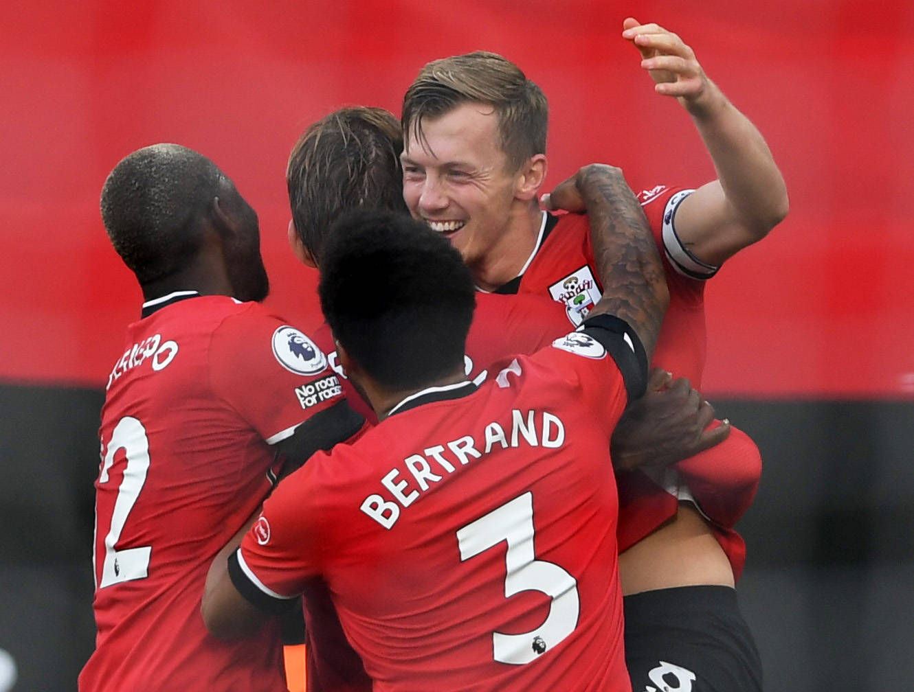 其市场估值 其市场估值