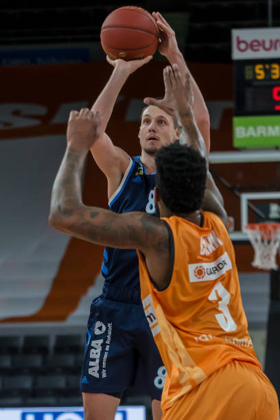 转会费为3 转会费为3