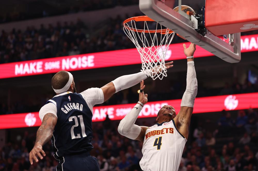 更是其职业 更是其职业