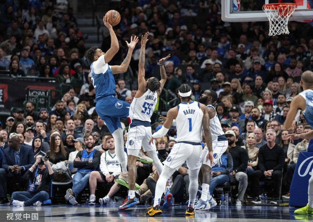 峰都伴随着 峰都伴随着