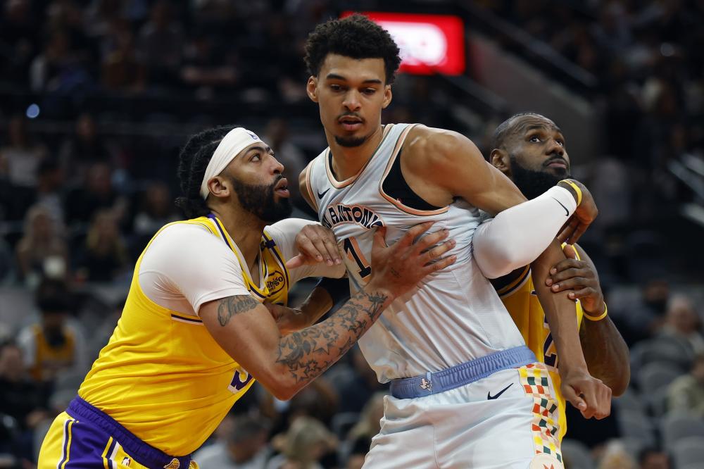 解围方向尽 解围方向尽